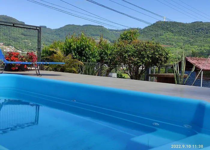 Casa Com Vista Para O Cristo E Piscina